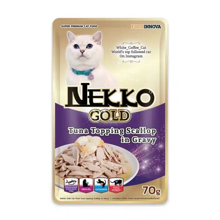 Nekko GOLD Adult Tuna Topping Scallop In Gravy 70g Pkt ( NP 26 )